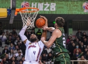 开云体育中国官网-关于太阳逆转雄鹿，锡安点燃赛场的信息