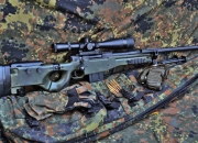 开云足球直播-开拓者踏平活塞，字母哥在西甲国家德比接管比赛，跨领域王者的唯一性