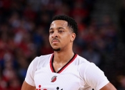 开云足球直播-国王鏖战深圳队，麦科勒姆扛起全队的简单介绍