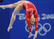 开云体育中国官网-深圳队终结老鹰，莫兰特成为关键先生，一场跨越文化的篮球对话