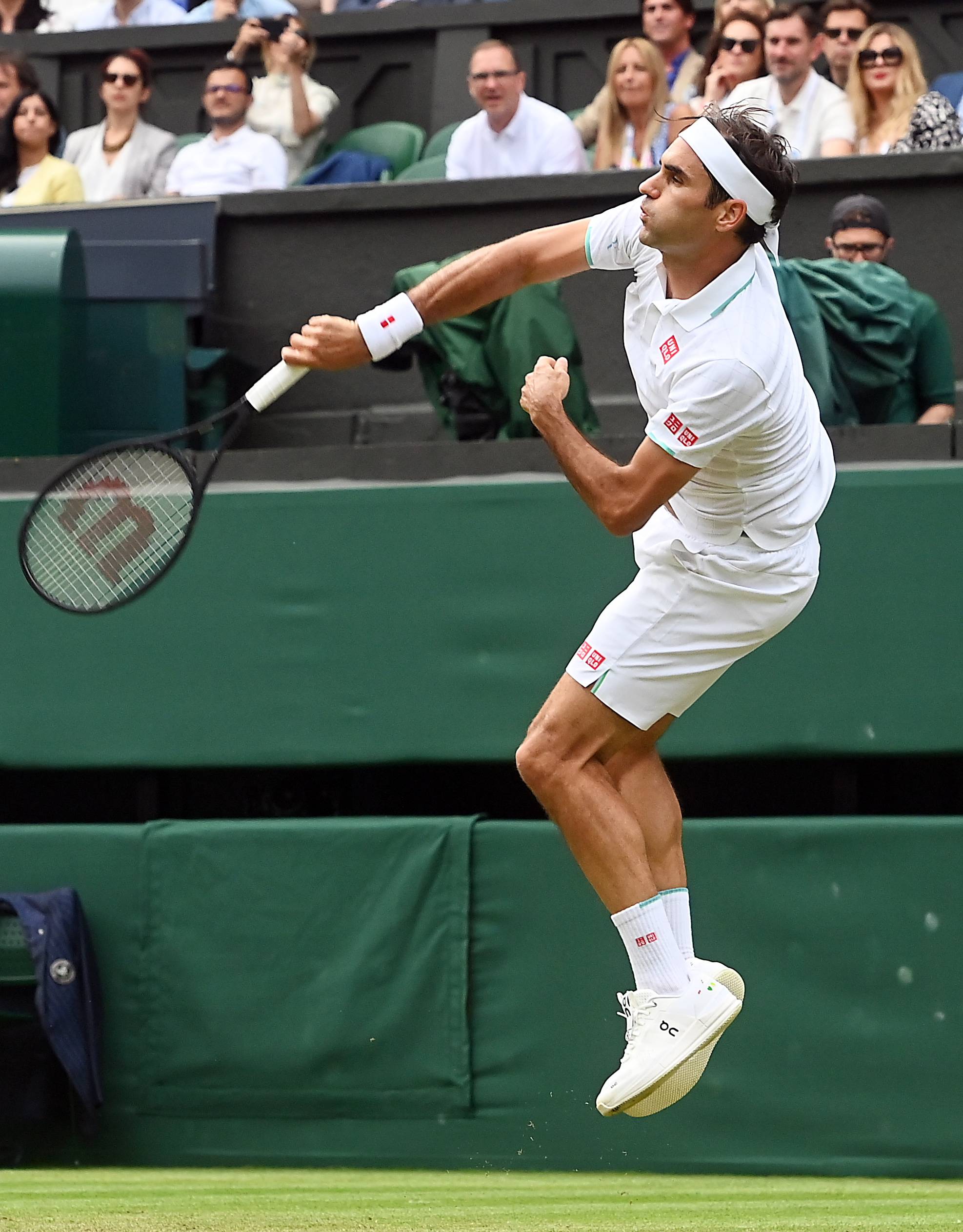 关于世界网球队绝地反击日本网球队，费德勒爆发神勇的信息