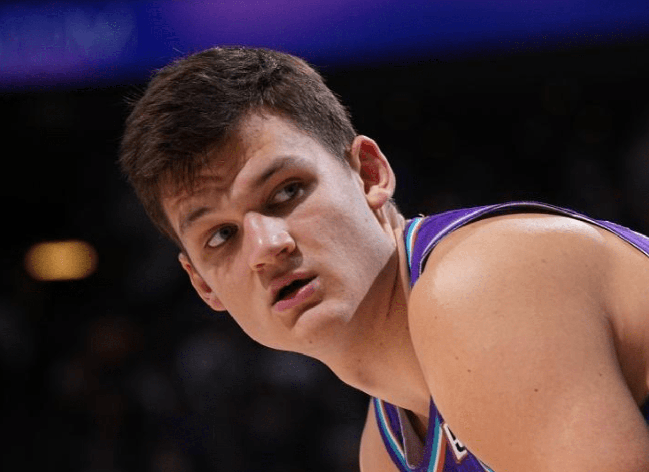 关于LGD翻盘DK,CoreJJ一己之力扛起全队的信息 关于LGD翻盘DK,CoreJJ一己之力扛起全队的信息