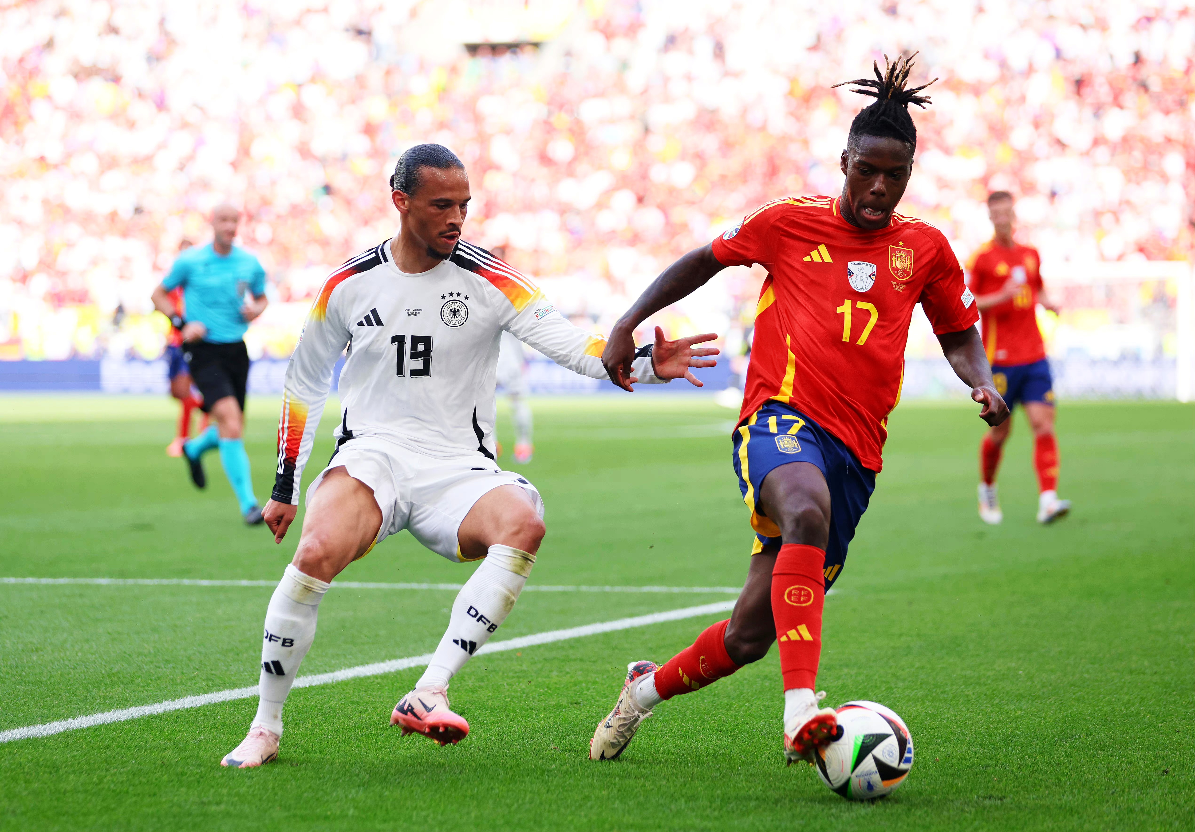 西班牙队在客场比赛中表现出色