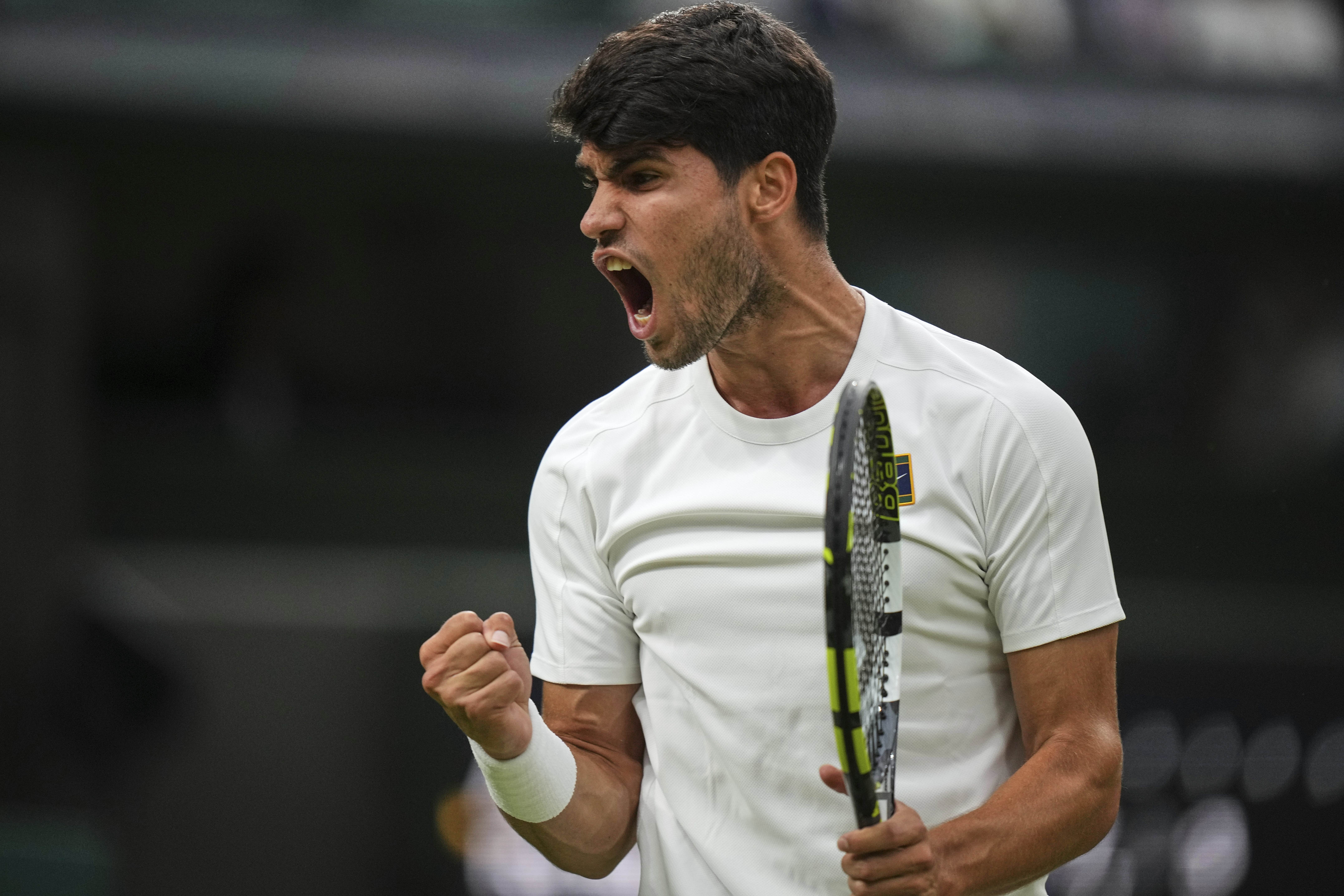 西班牙网球队横扫意大利网球队，阿尔卡拉斯爆发神勇的简单介绍