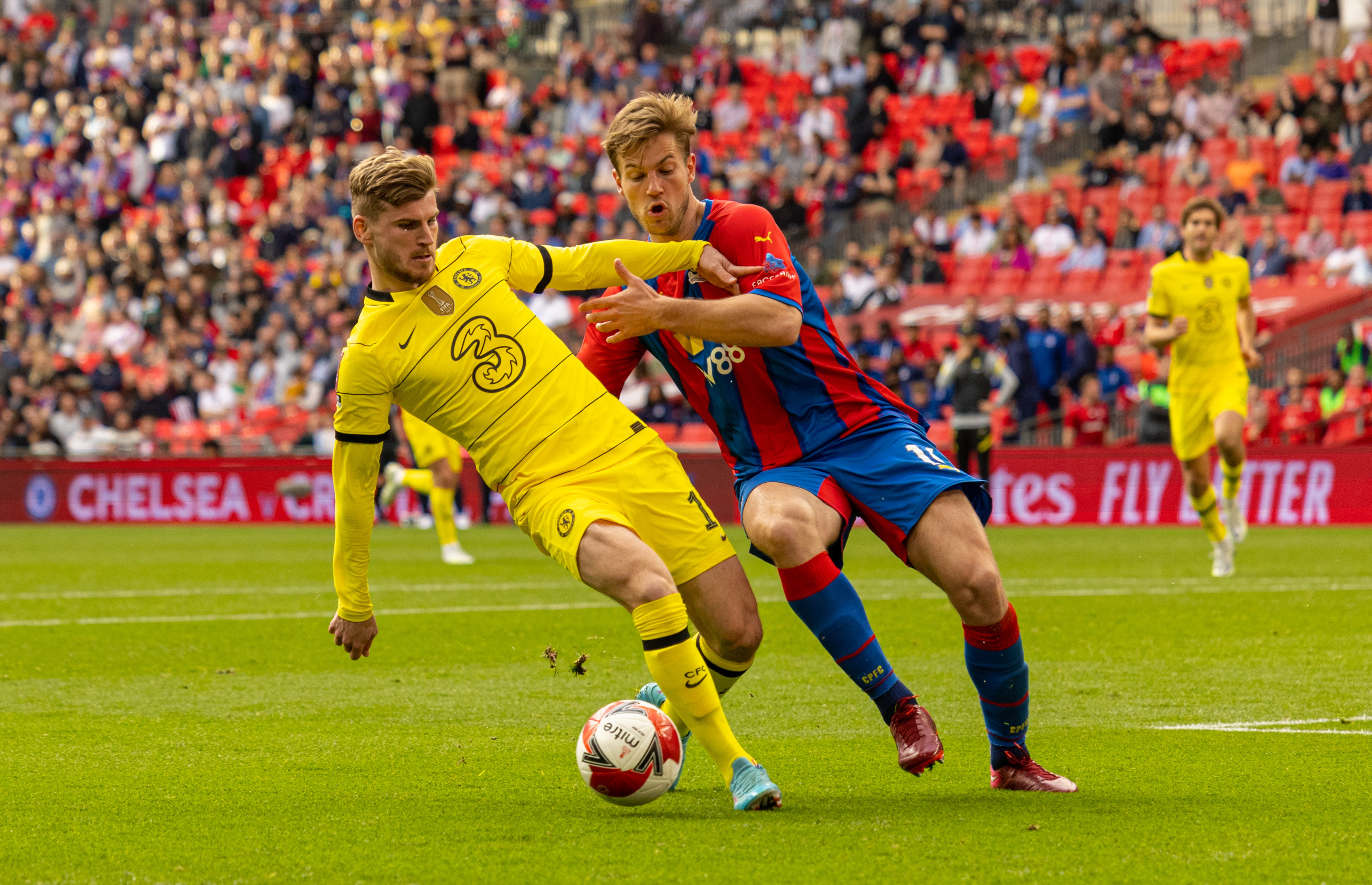 塞维利亚轻取阿森纳，卡塞米罗统治全场的简单介绍