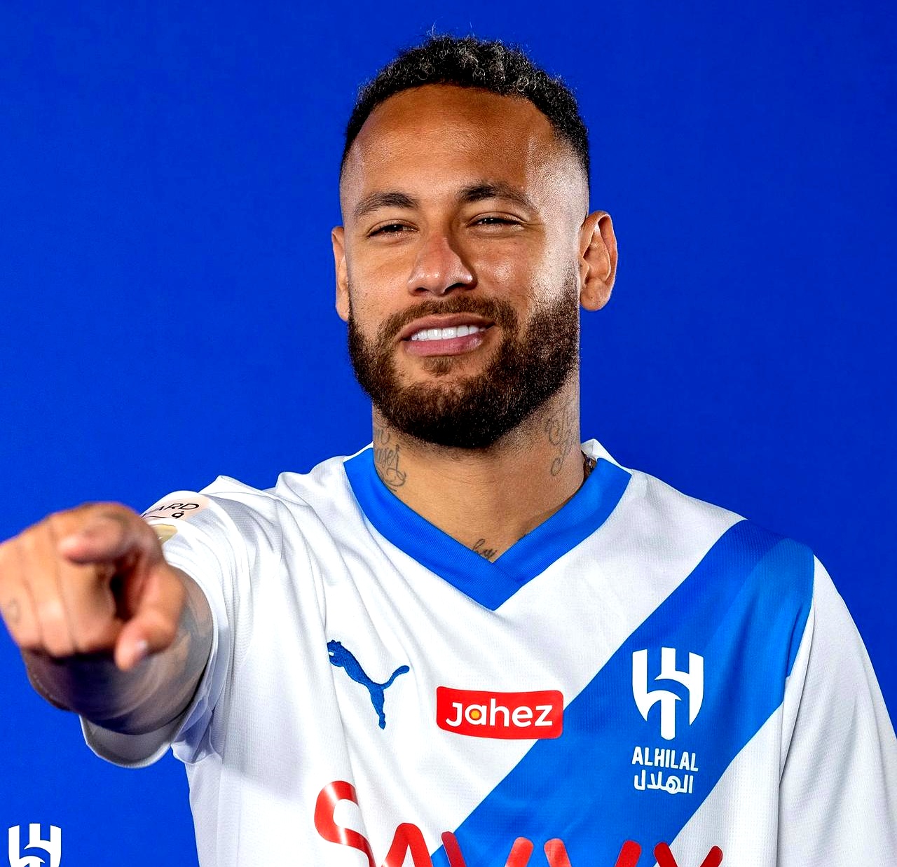 关于罗马爆冷尤文，内马尔完成帽子戏法的信息