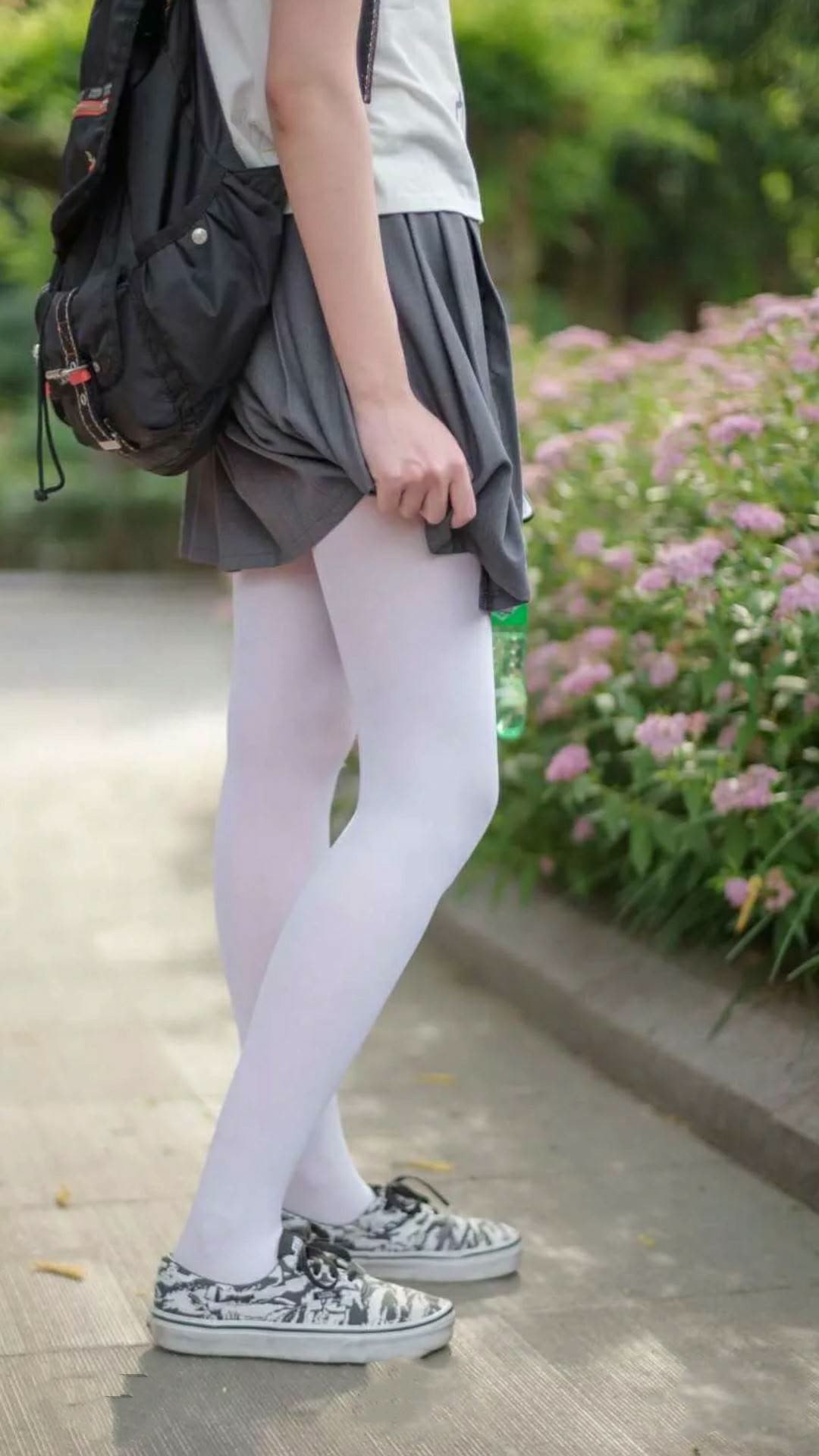 当维苏威遇见莱茵河，楚阿梅尼的钢铁意志，如何成为撕裂德甲防线的胜负手