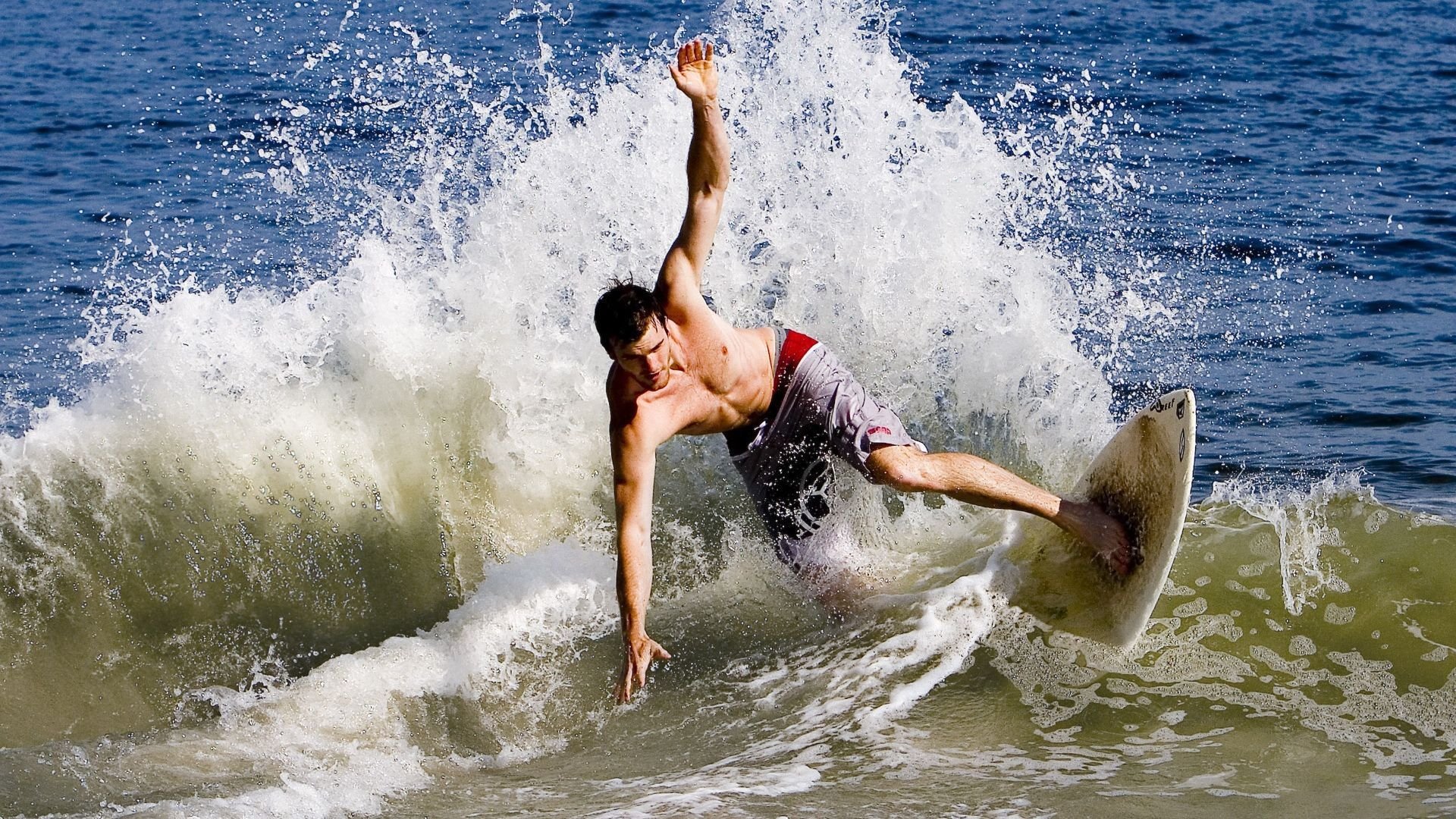 佩德里魔法失效之夜，委内瑞拉铁壁如何强行终结巴萨美学