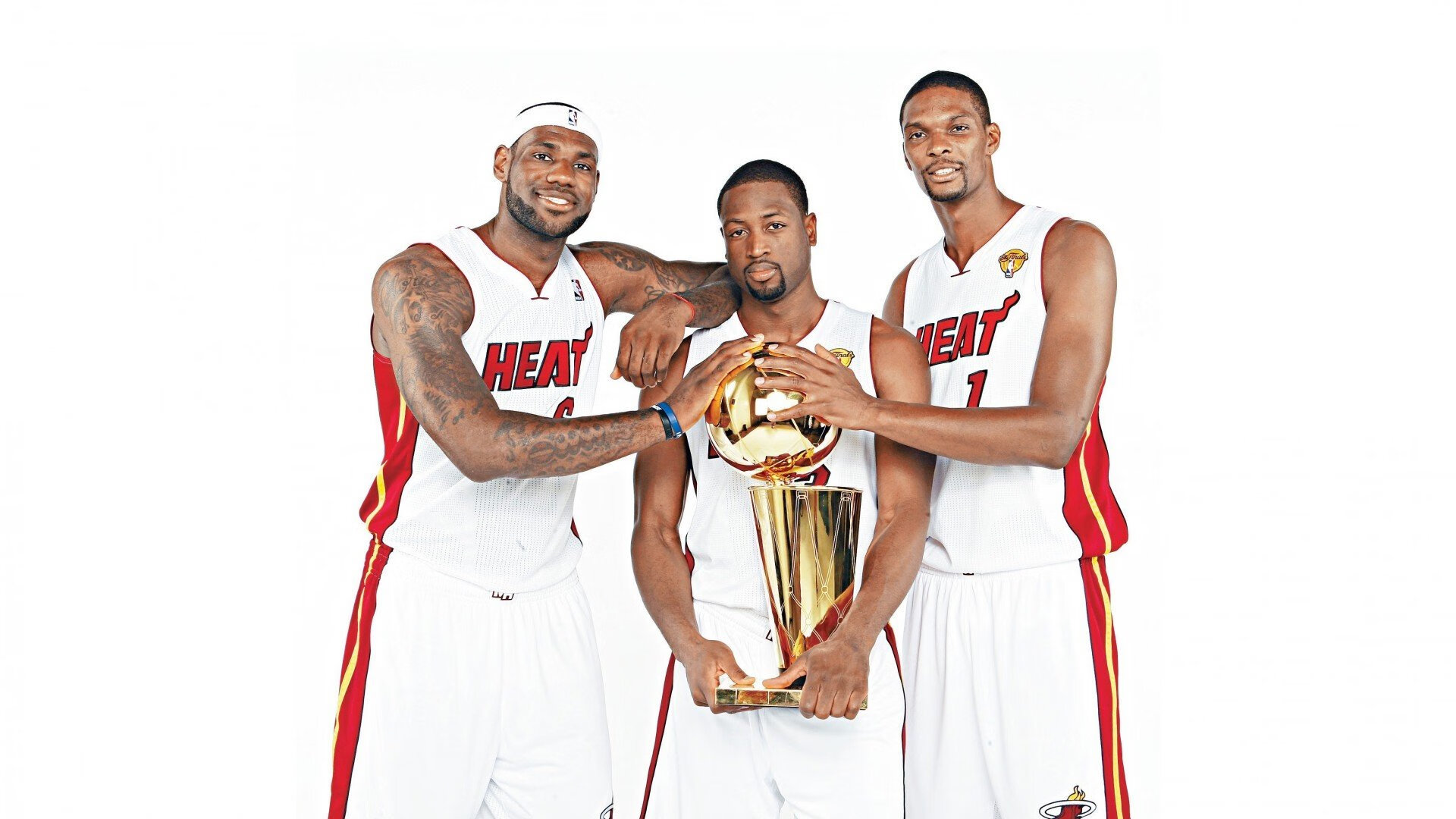 东决关键战之夜，皮克攻防两端统治，一场定义传奇的表演